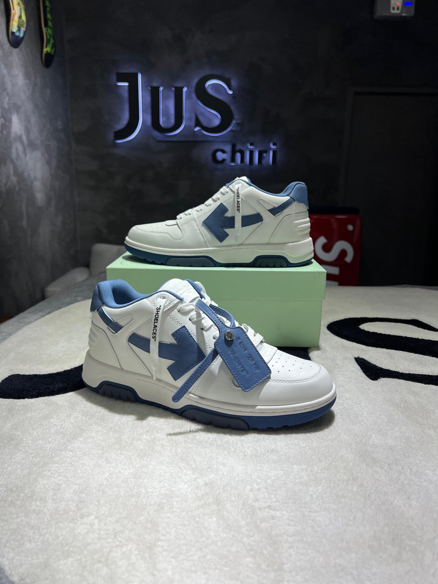 OFF-WHITE Out Of Office OOO Low White Navy Blue