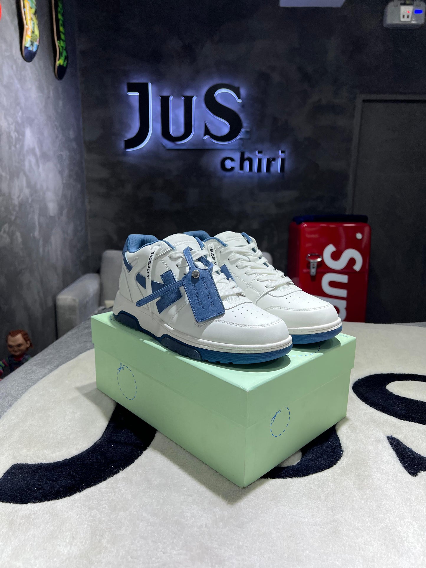 OFF-WHITE Out Of Office OOO Low White Navy Blue