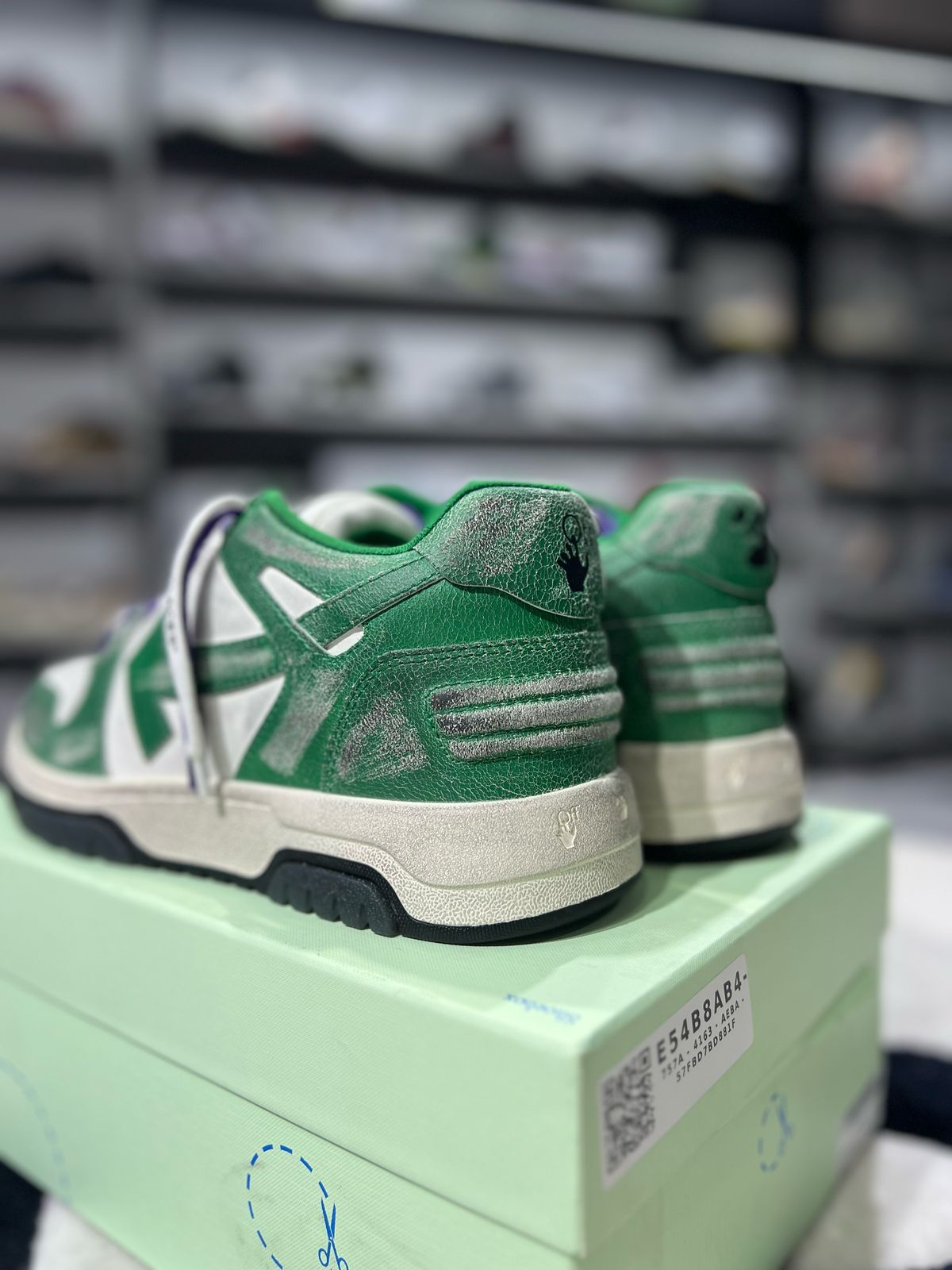 OFF-WHITE Out Of Office Low Tops Green White Vintage Distressed Leather