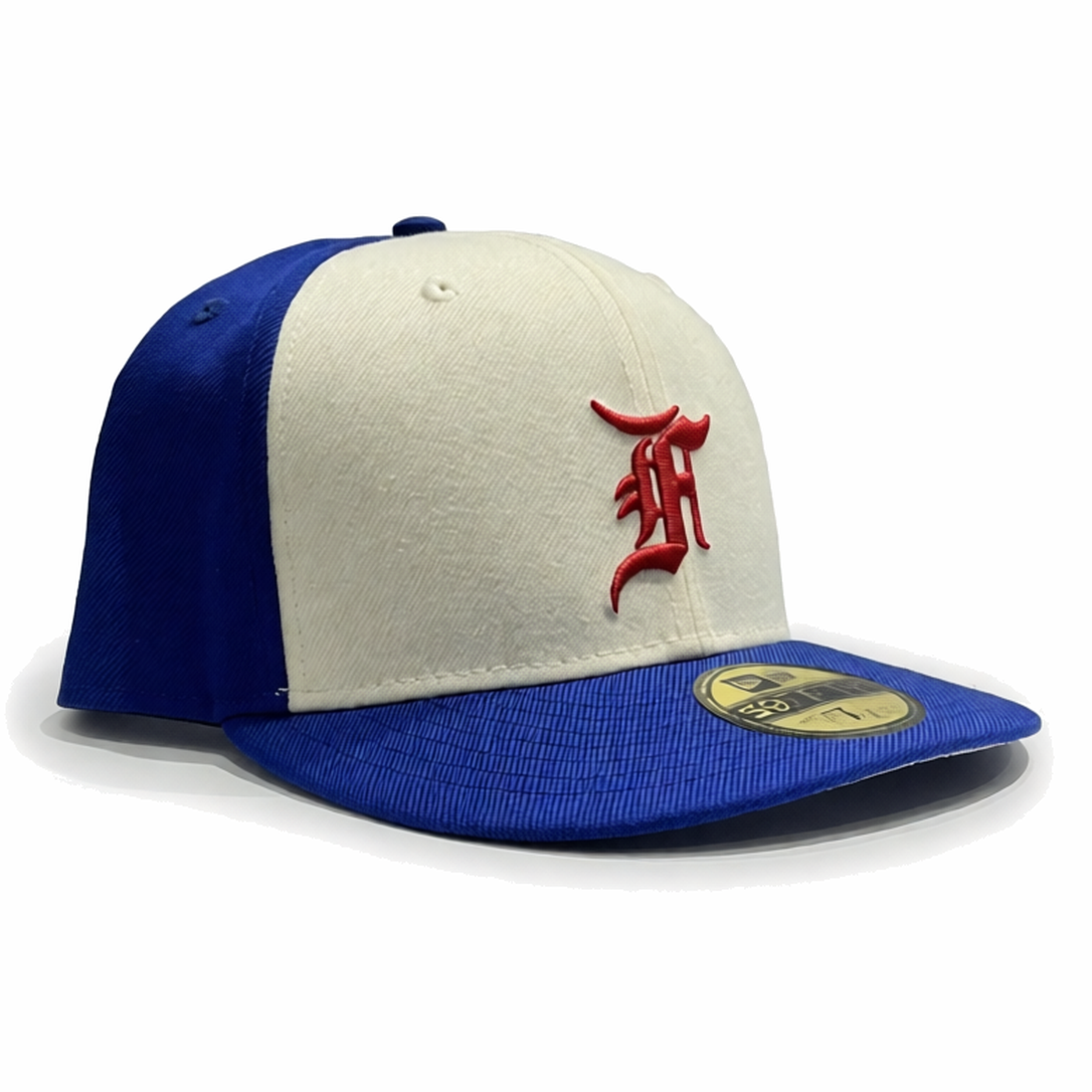 Essentials 59FIFTY Fitted Cap x New Era Cream/Royal Blue