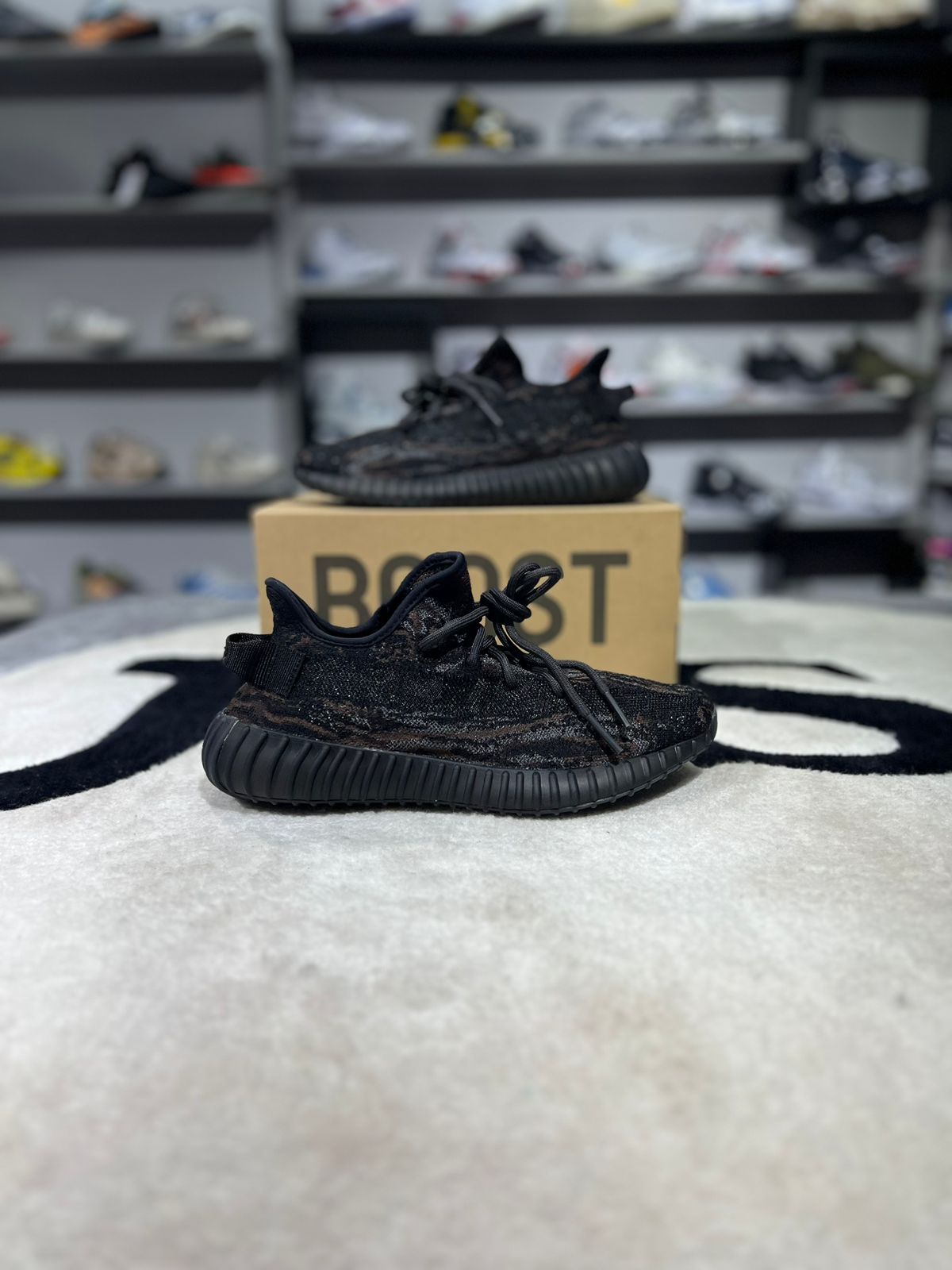 YEEZY BOOST 350 V2 MX ROCK