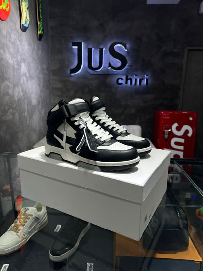 Off-White Out Of Office Mid Top Panda