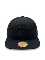 Mitchell & Ness Balon Fuego Black