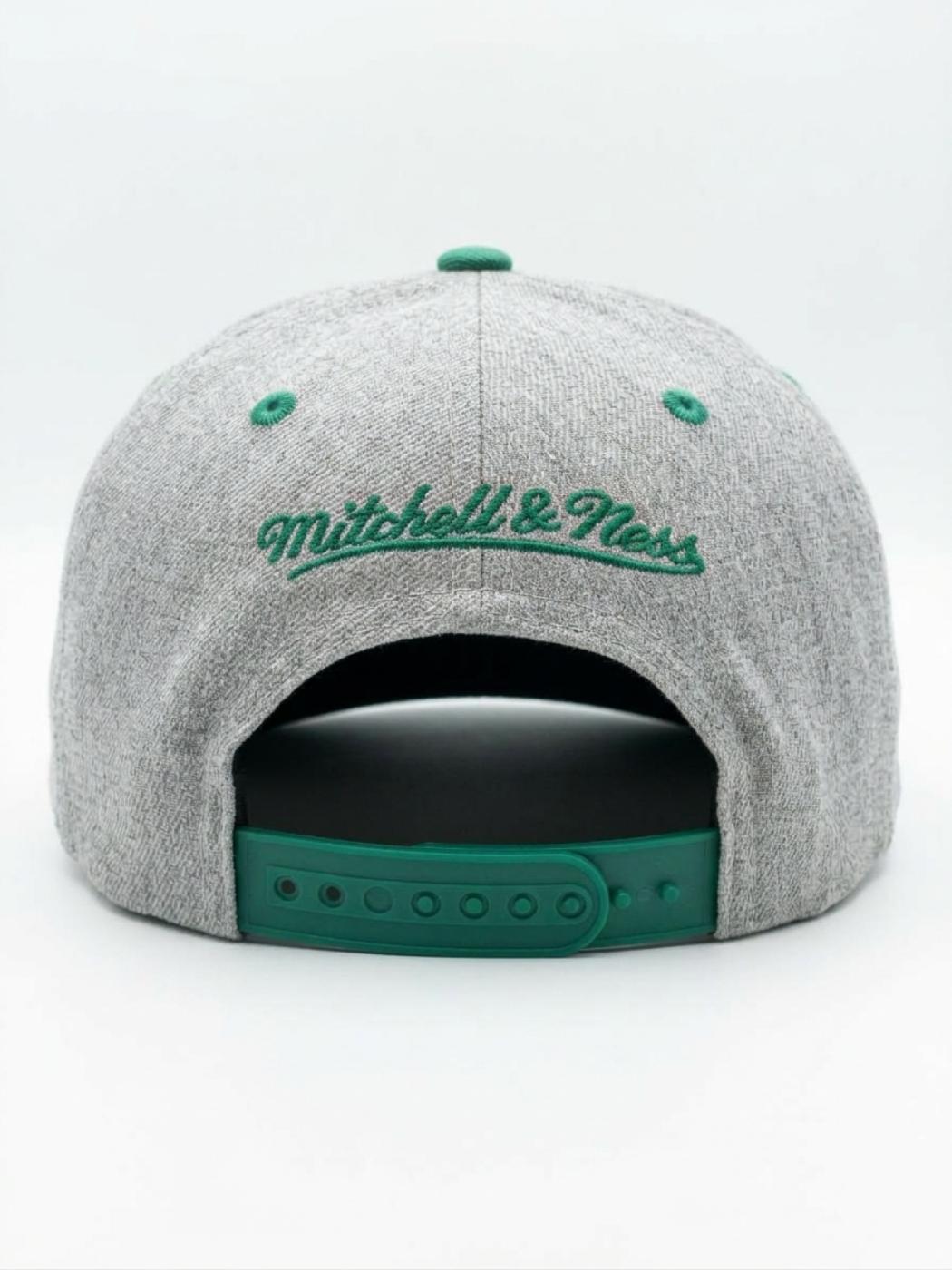 Mitchell & Ness Vancouver Grizzlies Cream