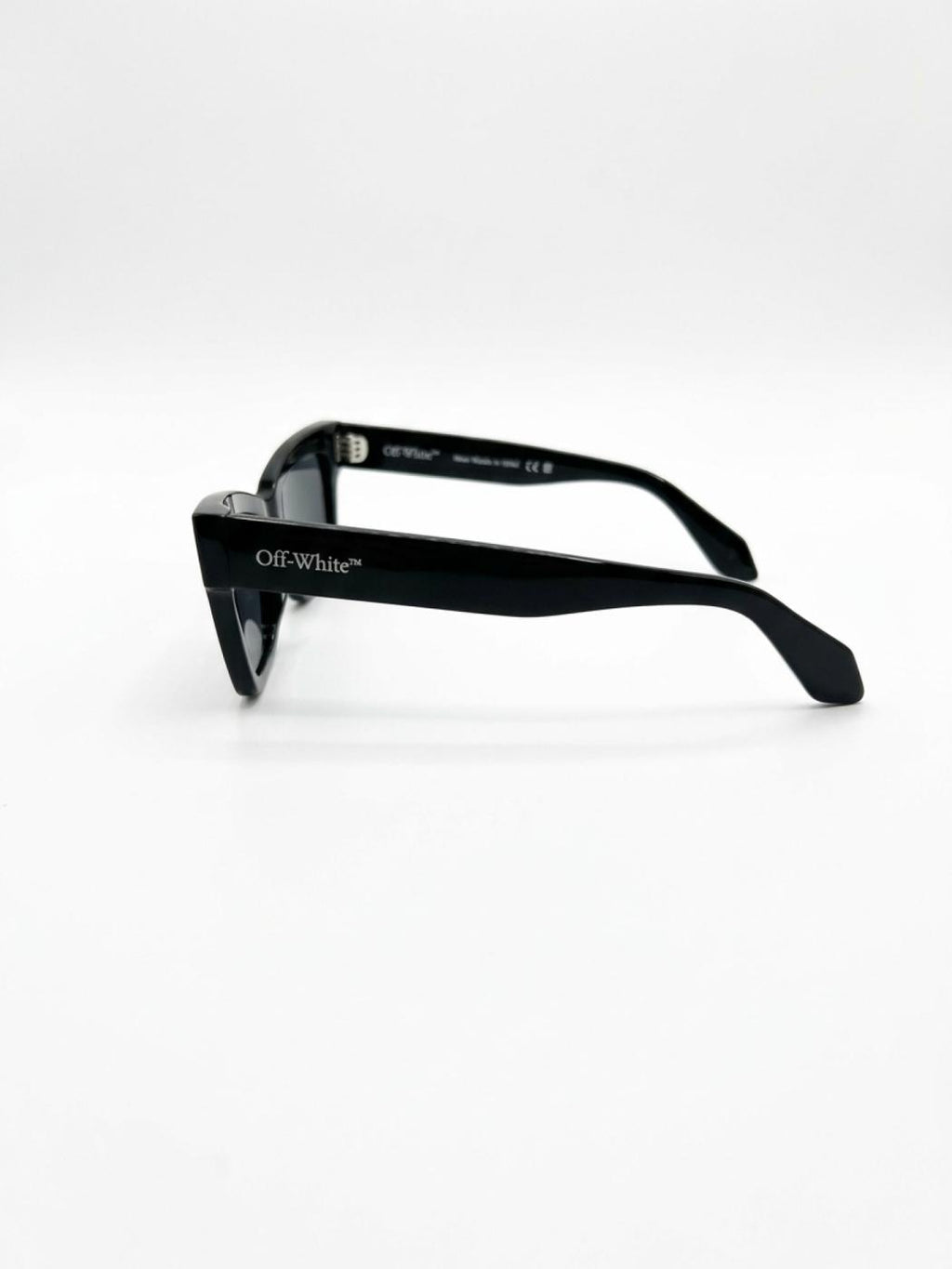 Off-White | Cincinnati Square Sunglasses | Black/Dark Grey (OERI110S24PLA0011007-FR)