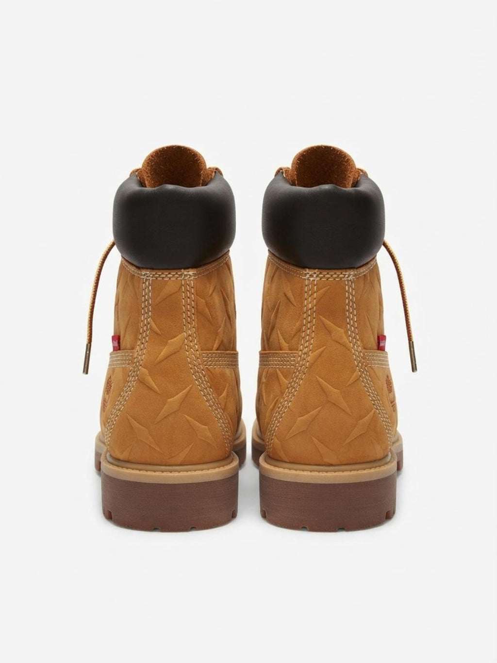 Supreme x Timberland 6 Premium Waterproof Boot Supreme Diamond Plate Wheat