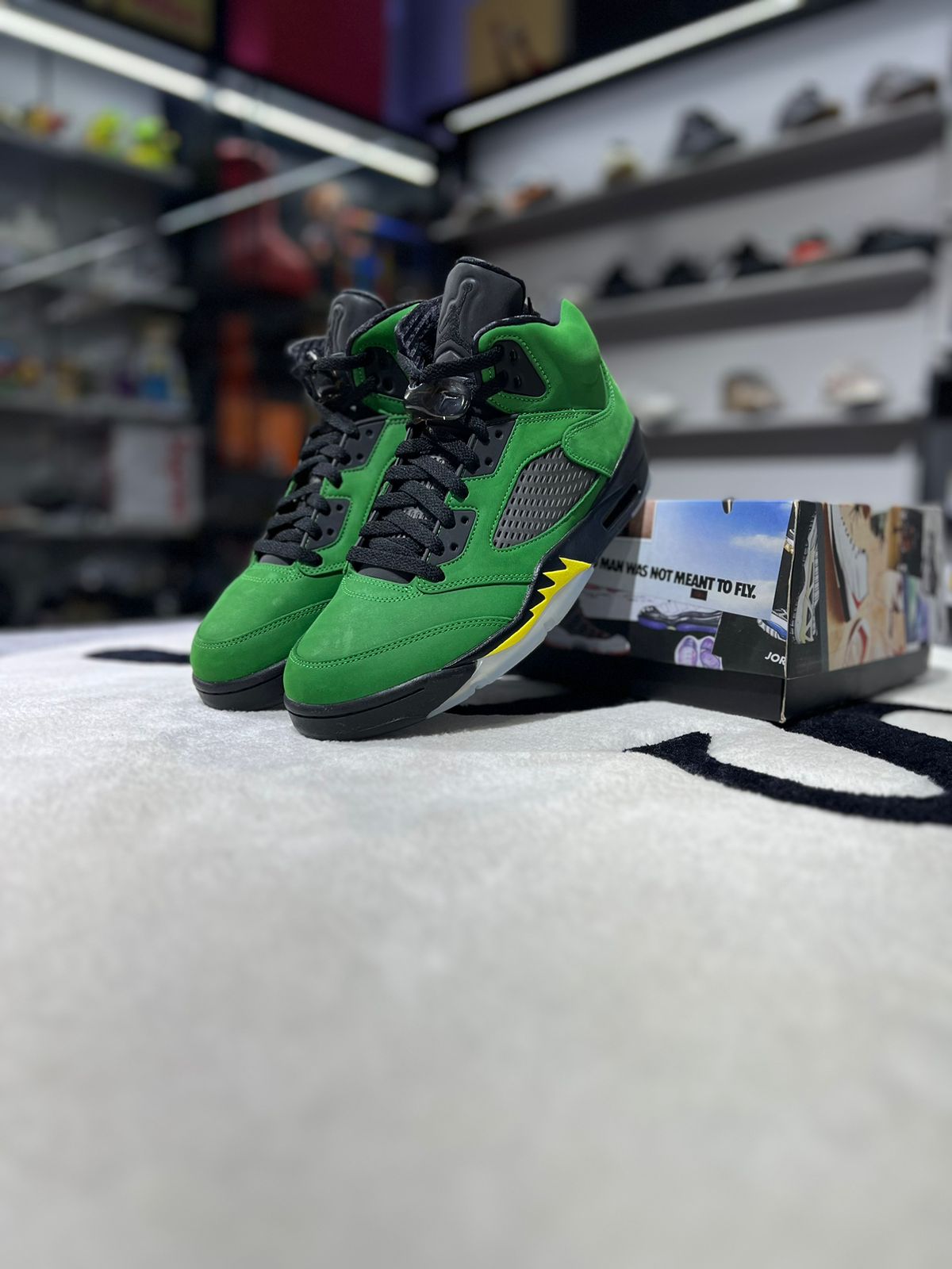 Jordan 5 Retro SE Oregon