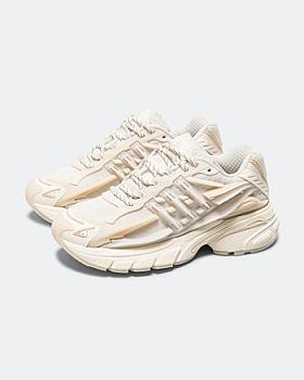 Adidas Adistar Jellyfish Triple White