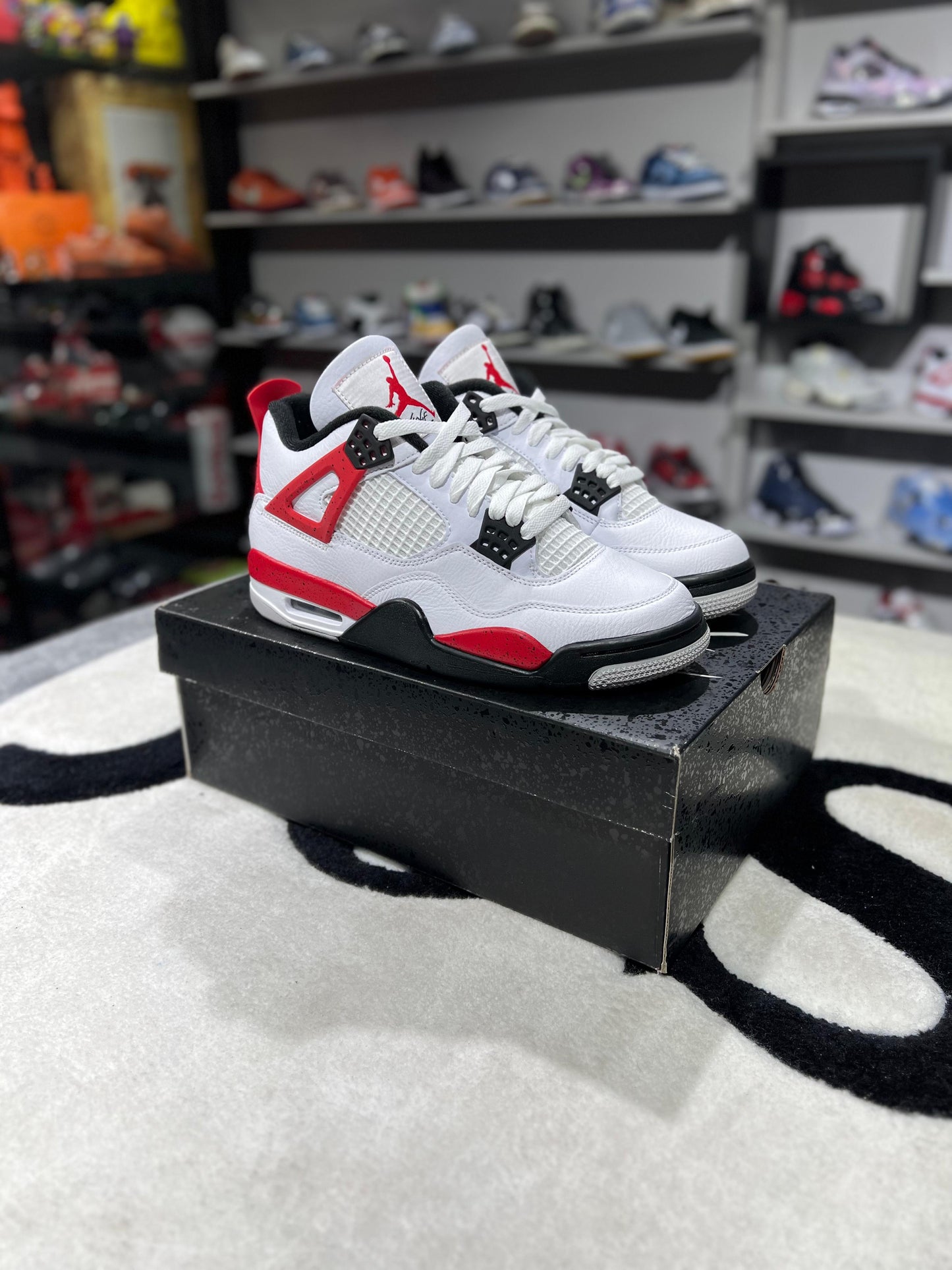 JORDAN RETRO 4 RED CEMENT