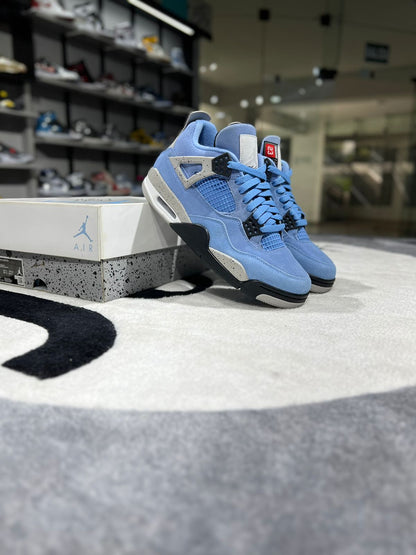 JORDAN RETRO 4 UNIVERSITY BLUE