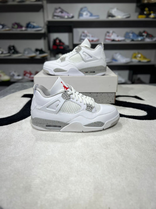 JORDAN RETRO 4 WHITE OREO (2021)