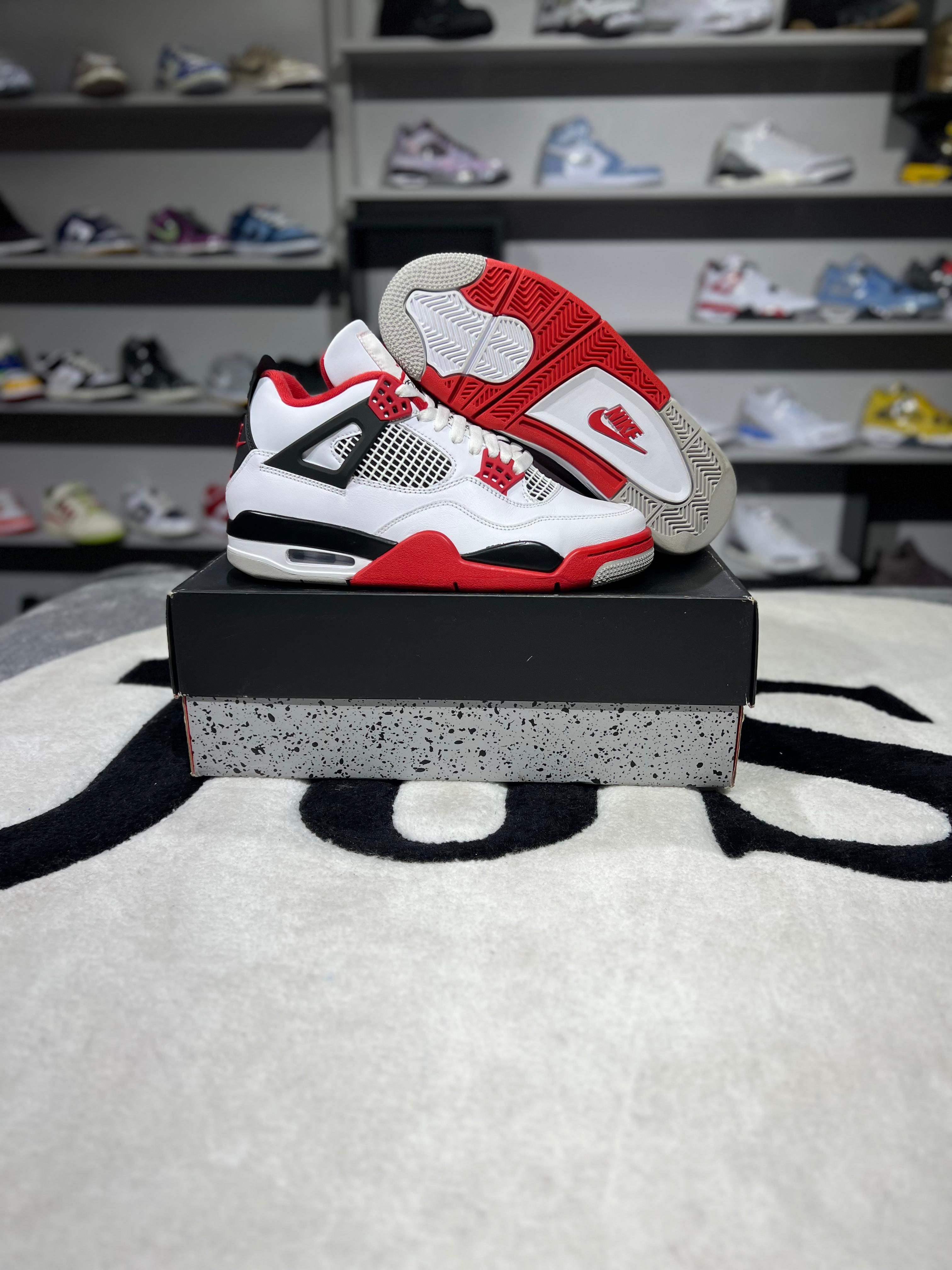 Air Jordan newest 4 Fire Red