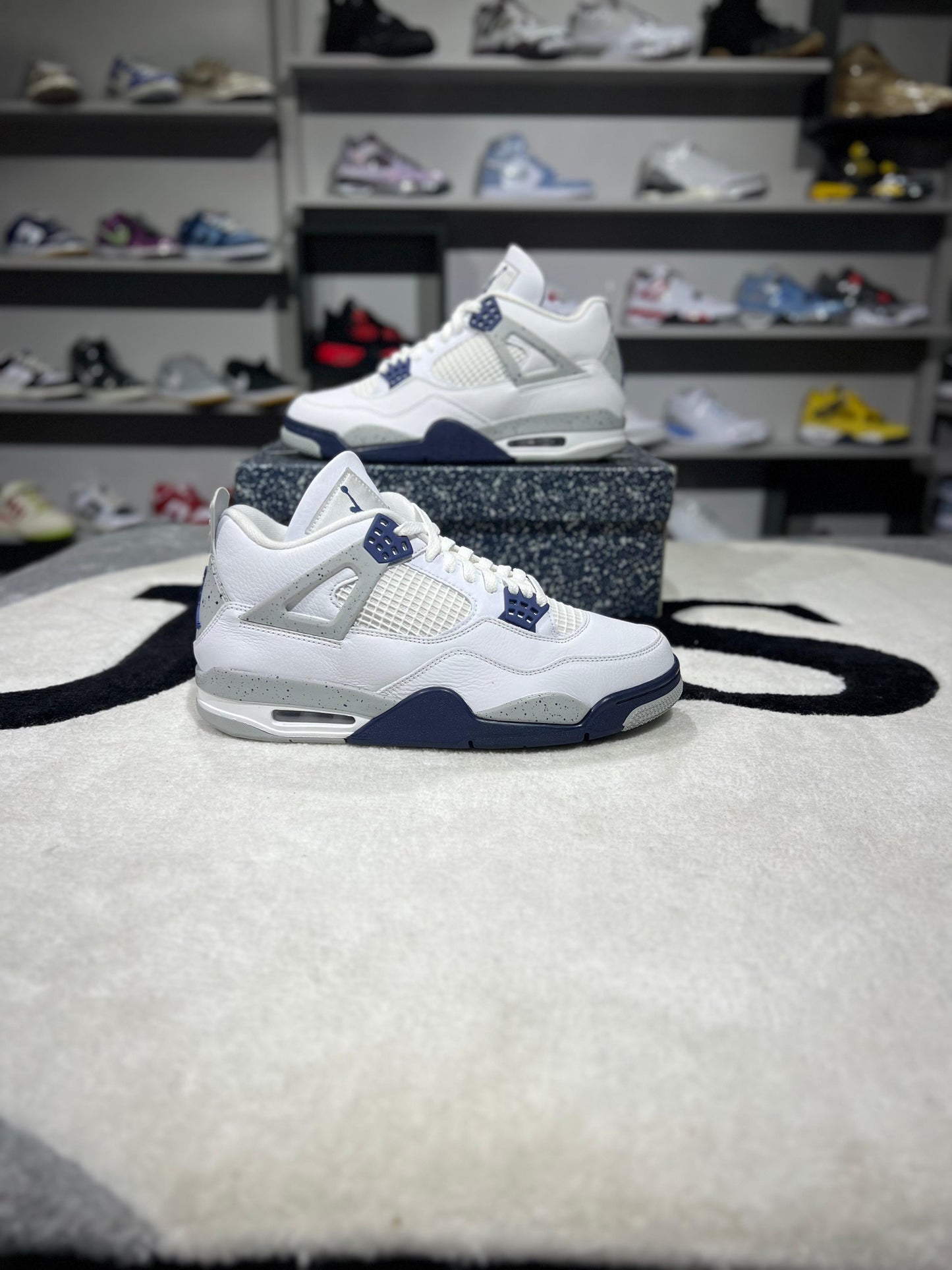 JORDAN RETRO 4 MIDNIGHT NAVY