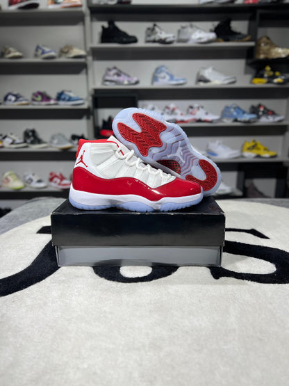 JORDAN RETRO 11 CHERRY (2022)