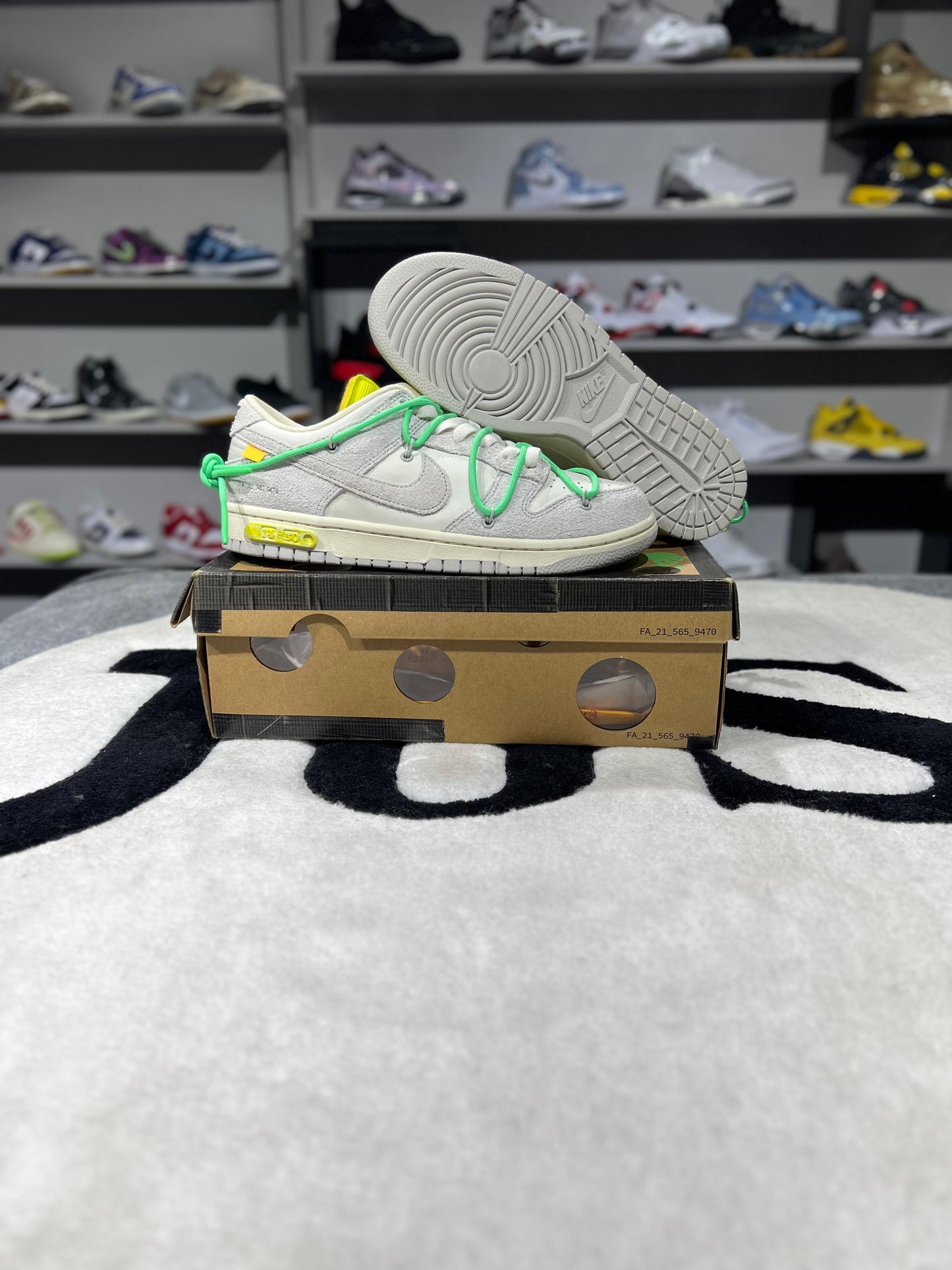 DUNK LOW OFF-WHITE LOT 14