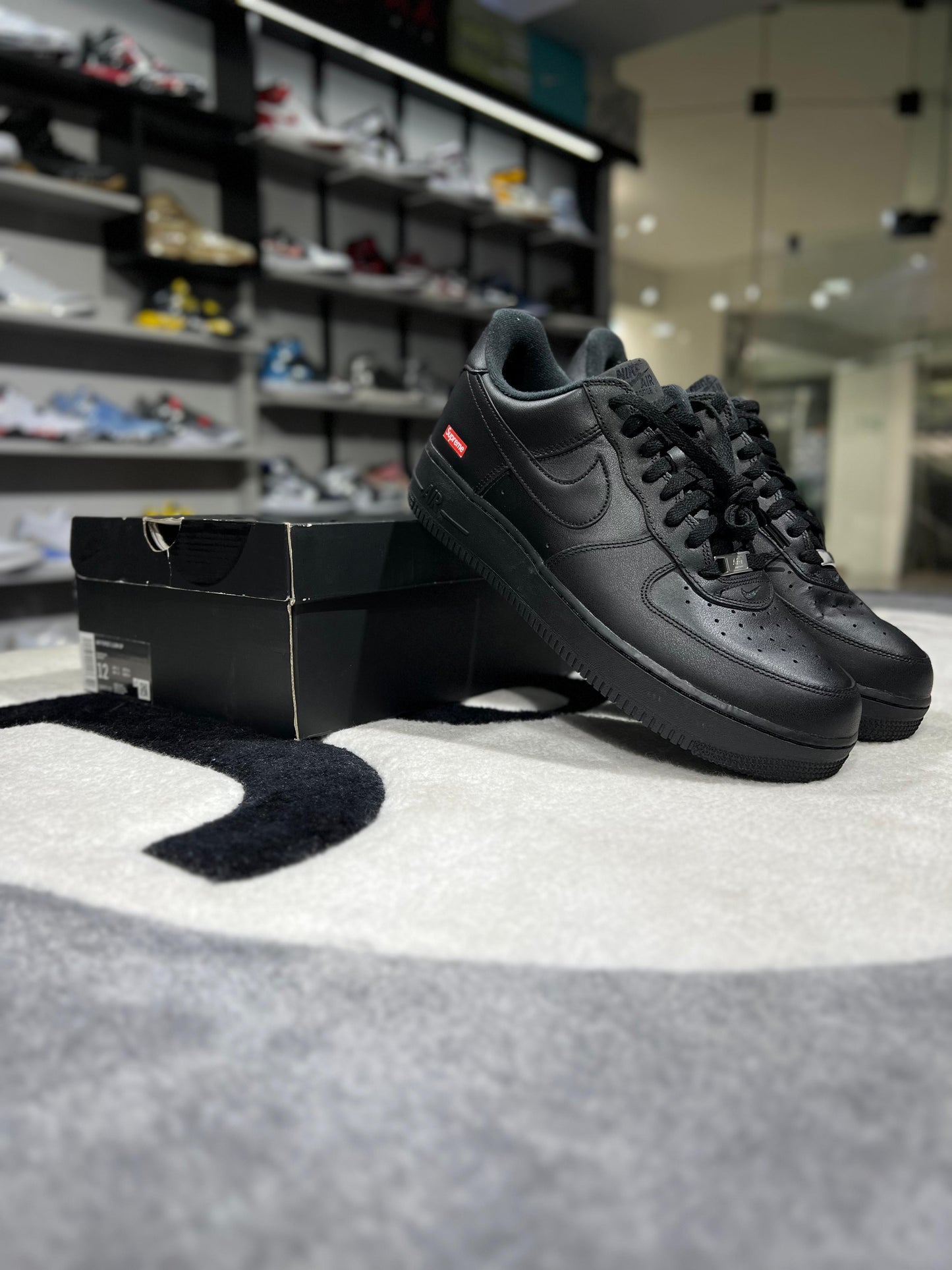 NIKE AF1 LOW SUPREME BLACK