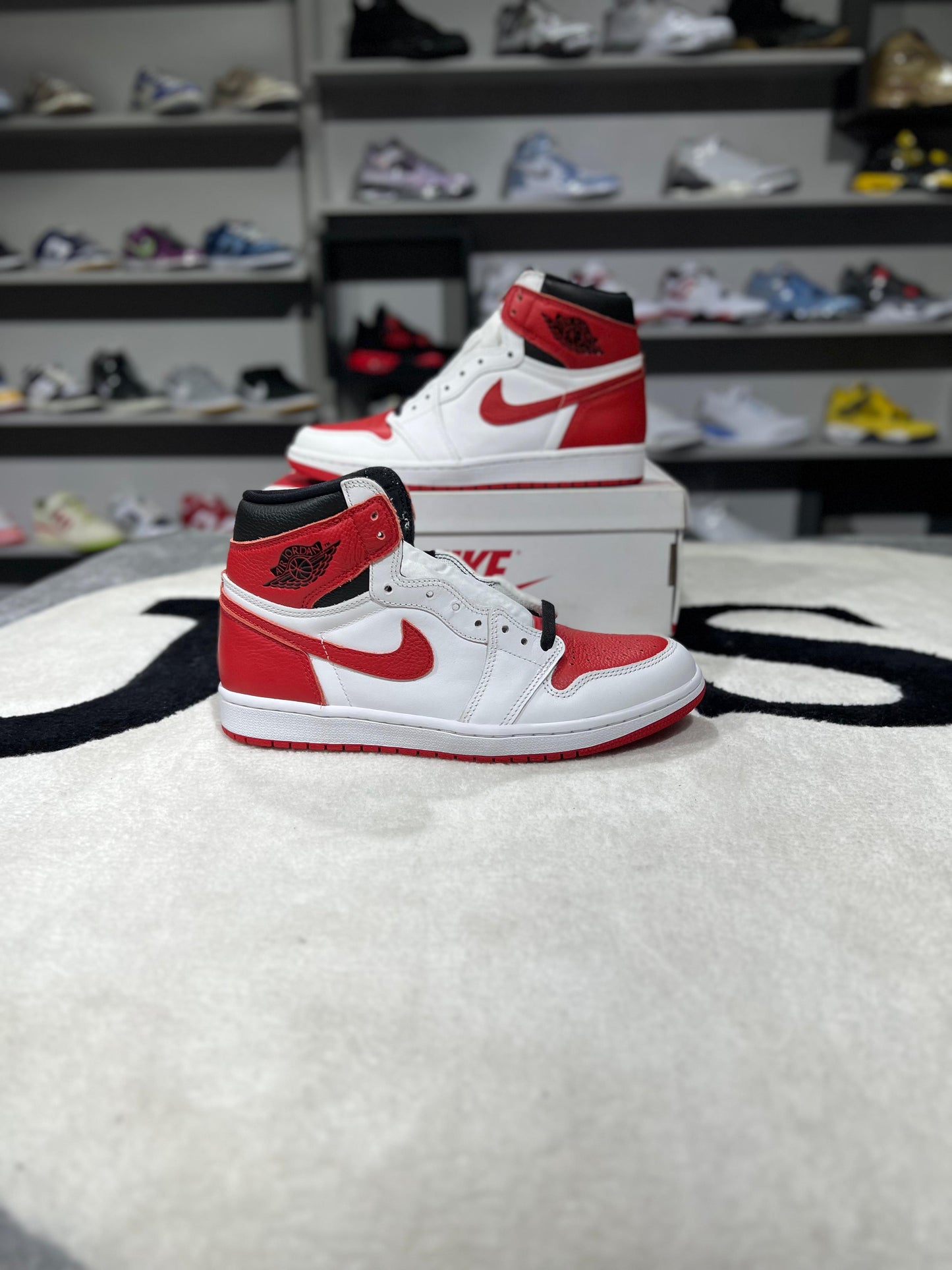 JORDAN RETRO 1 HIGH HERITAGE