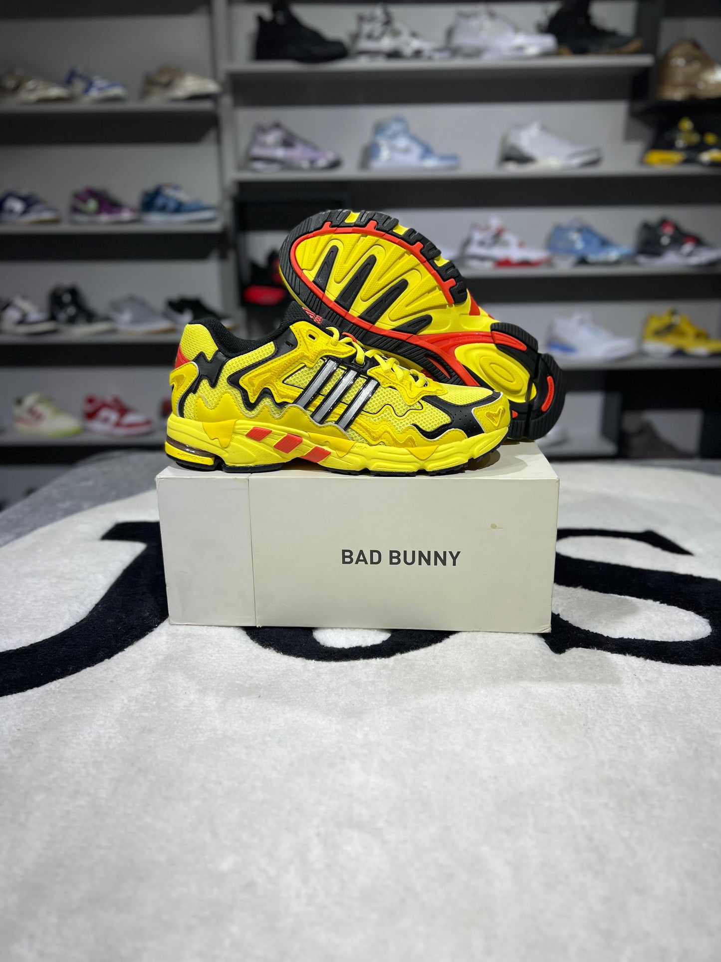 BAD BUNNY RESPONSE YELLOW