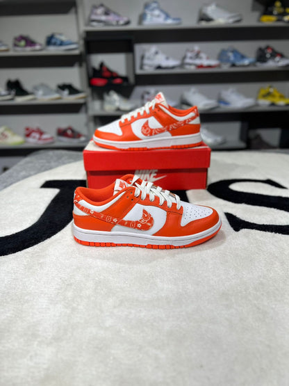 DUNK LOW PAISLEY PACK ORANGE