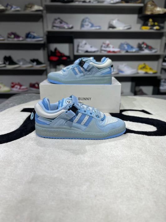 BAD BUNNY FORUM LOW BLUE TINT