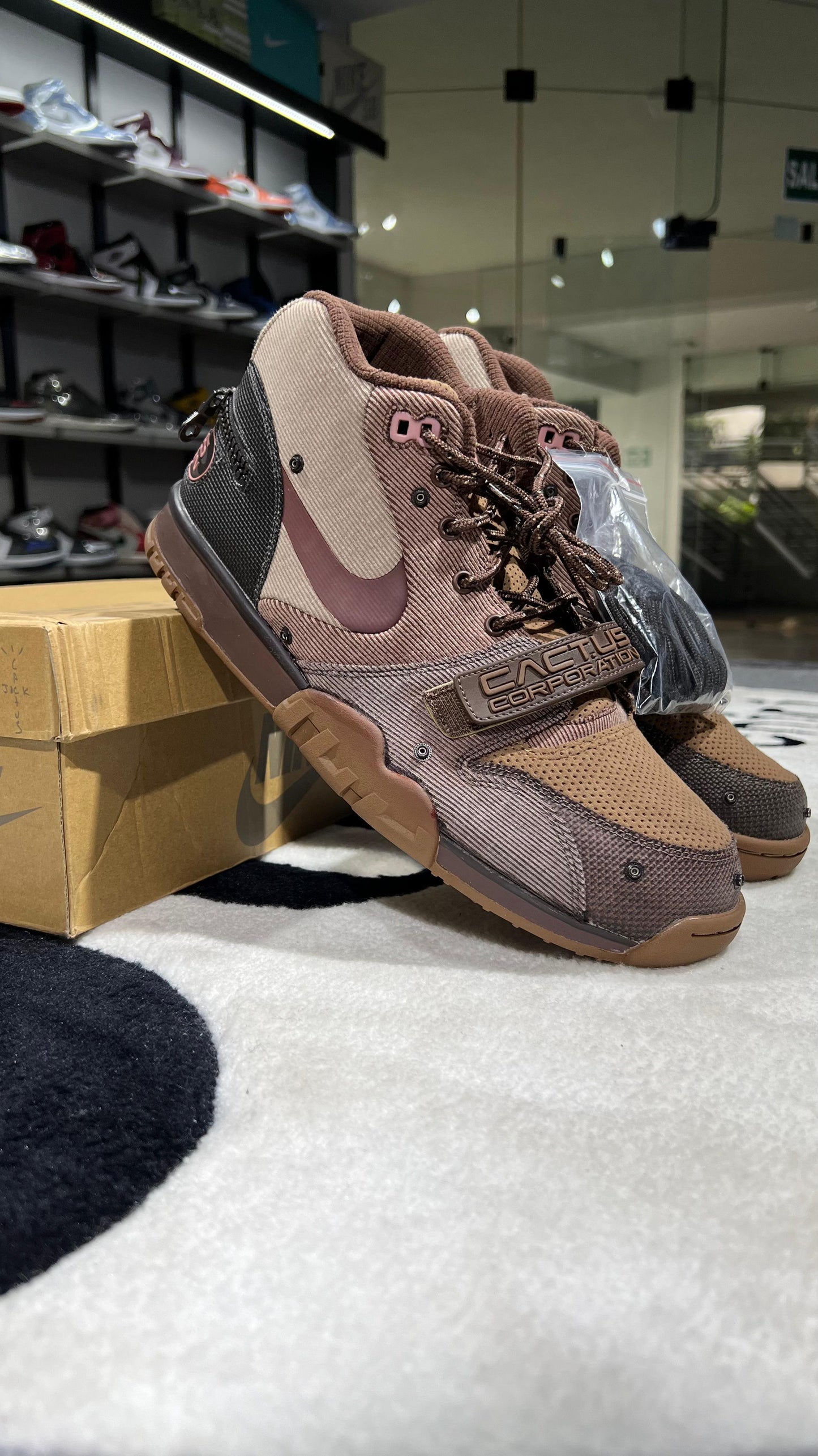 AIR TRAINER 1  SP TRAVIS SCOTT