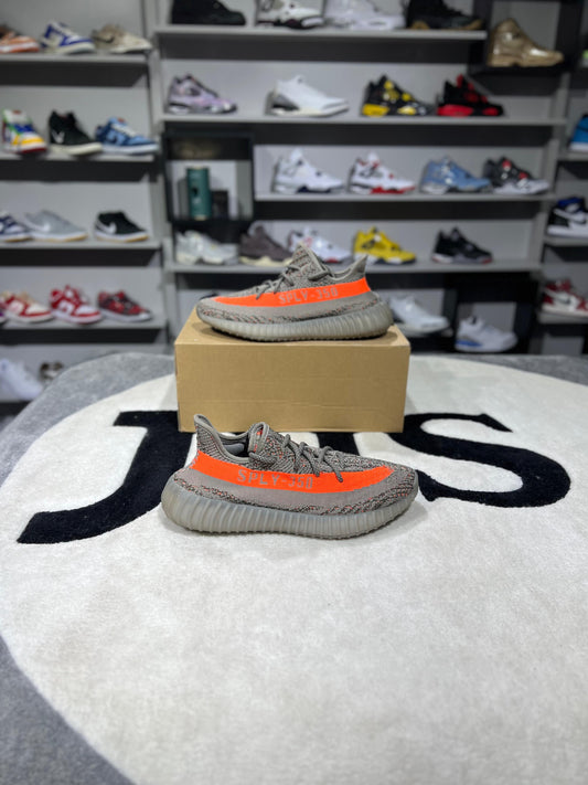 YEEZY 350 V2 BELUGA REFLECTIVE