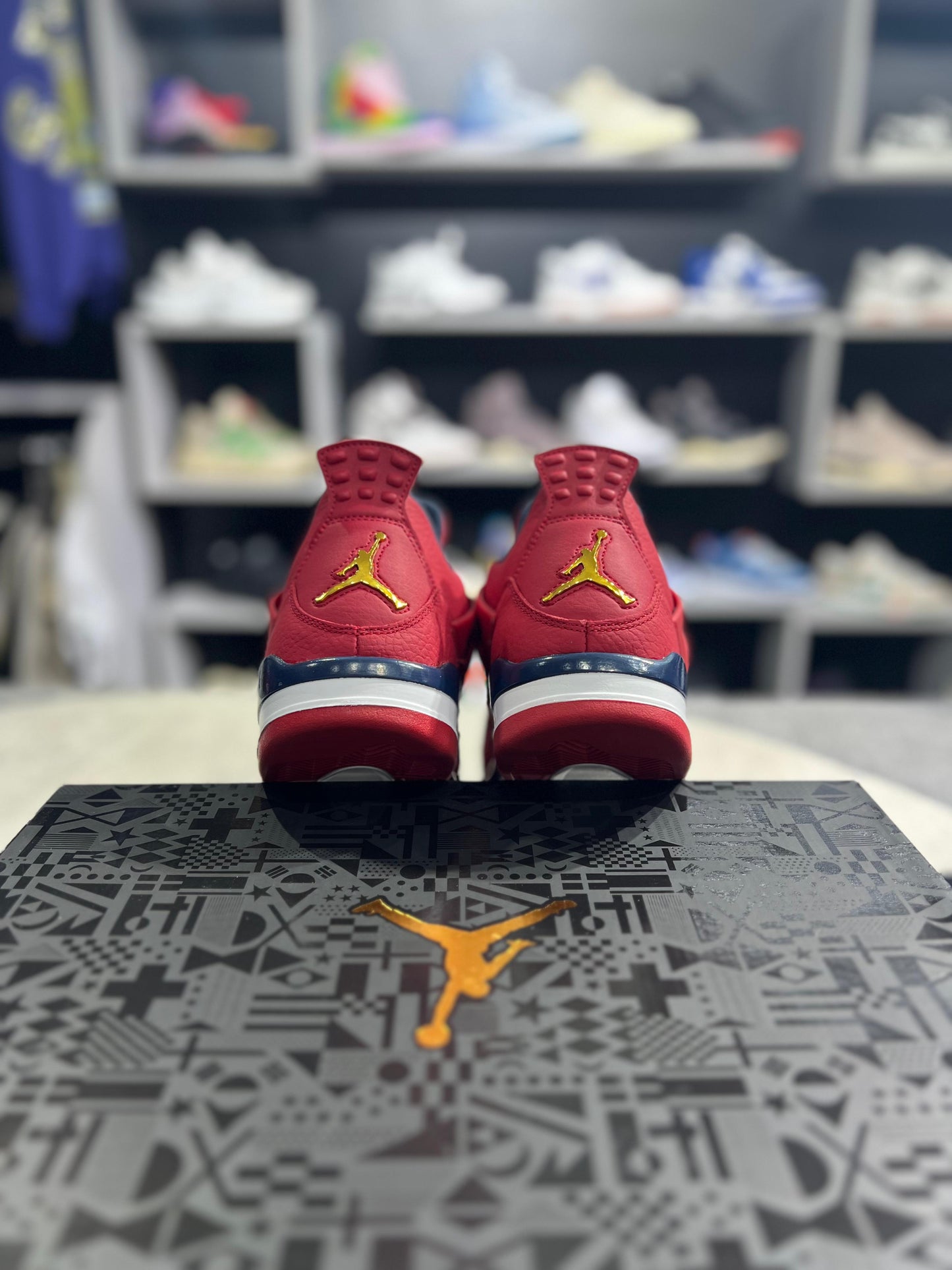 Jordan 4 Retro FIBA (2019)