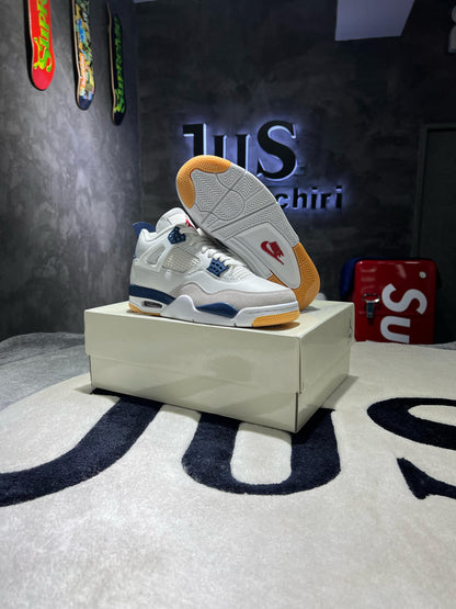 JORDAN RETRO 4 SB NAVY