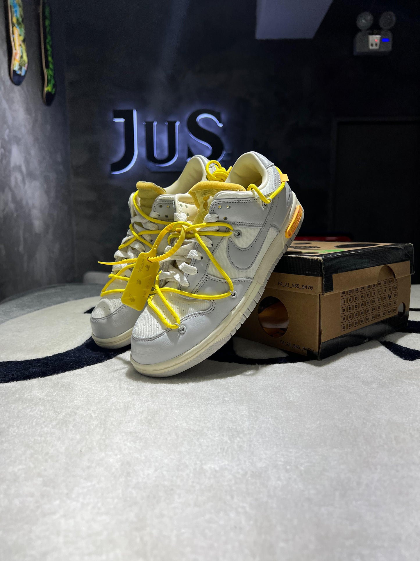 Nike Dunk Low Off-White Lot 29