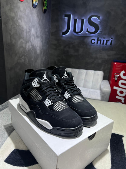 Jordan 4 Retro White Thunder