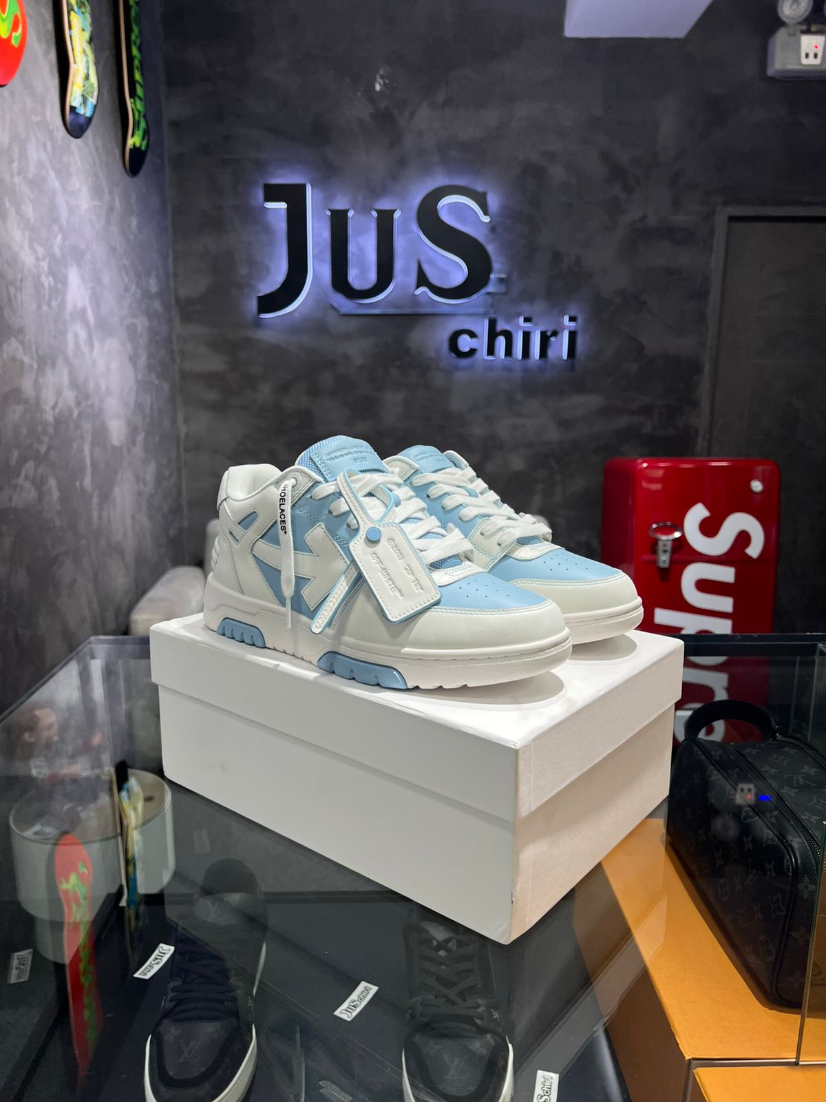 OFF-WHITE Out Of Office OOO Low Tops Light Blue White