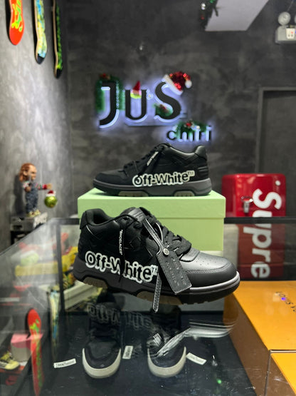 OFF-WHITE Out Of Office OOO Low Tops "Off-White" Black White