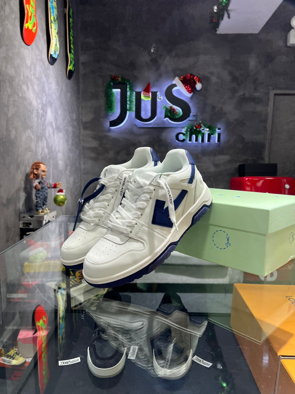 Off-White Out of Office  'White Navy Blue'