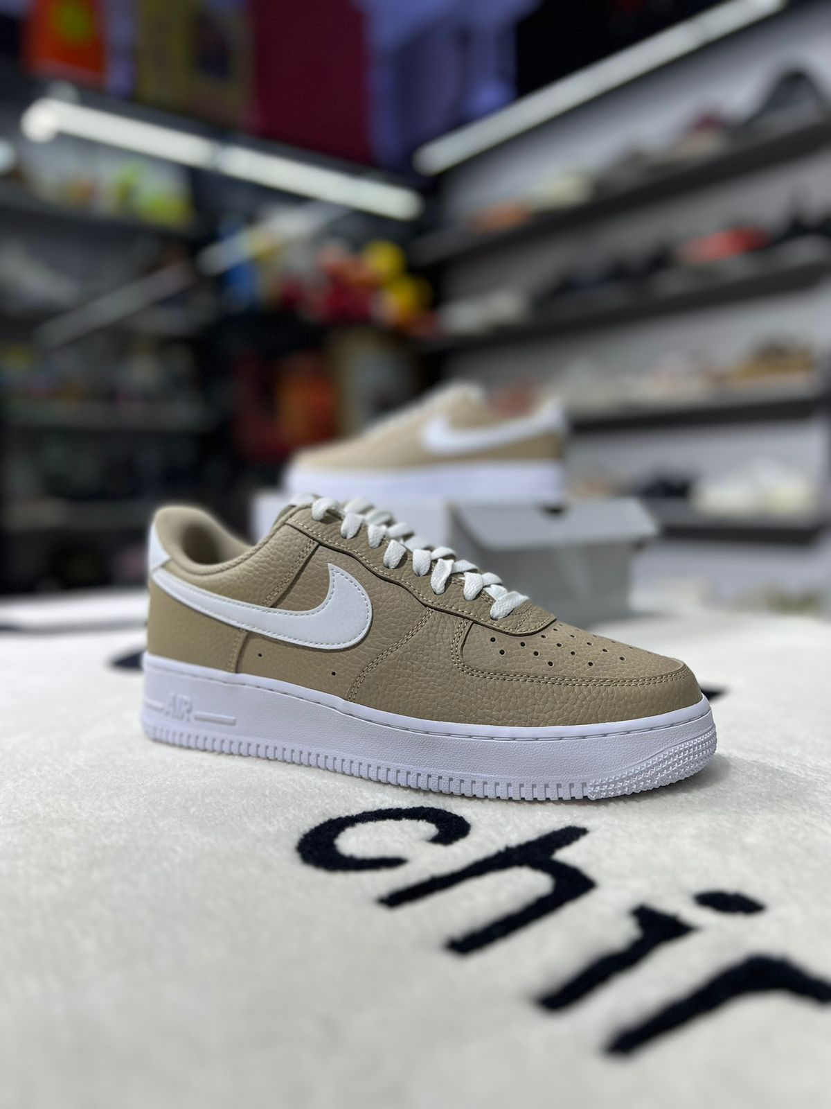 Nike Air Force 1 Low '07 Khaki White