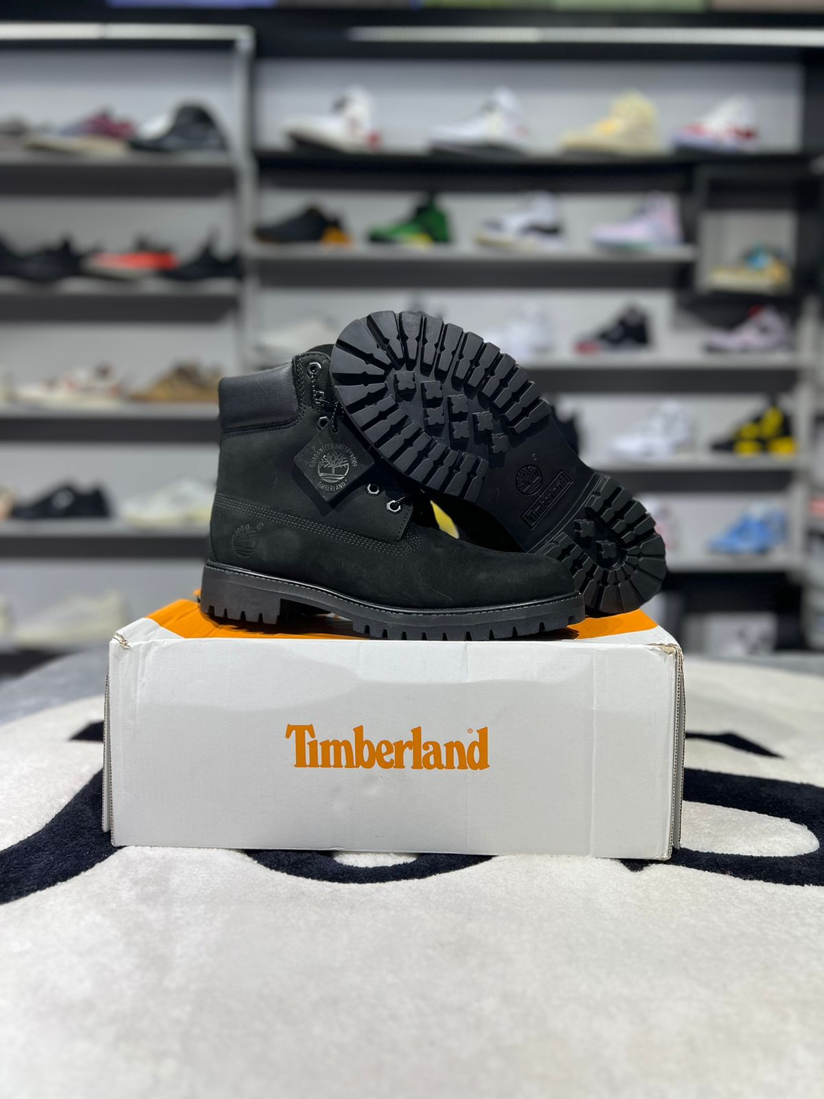 Timberland  Basic Boot Black Nubuck