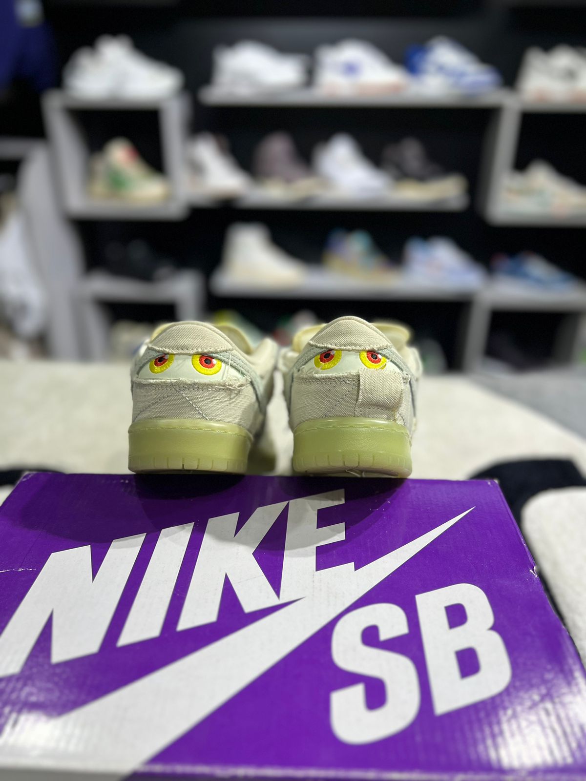 Nike SB Dunk Low Mummy