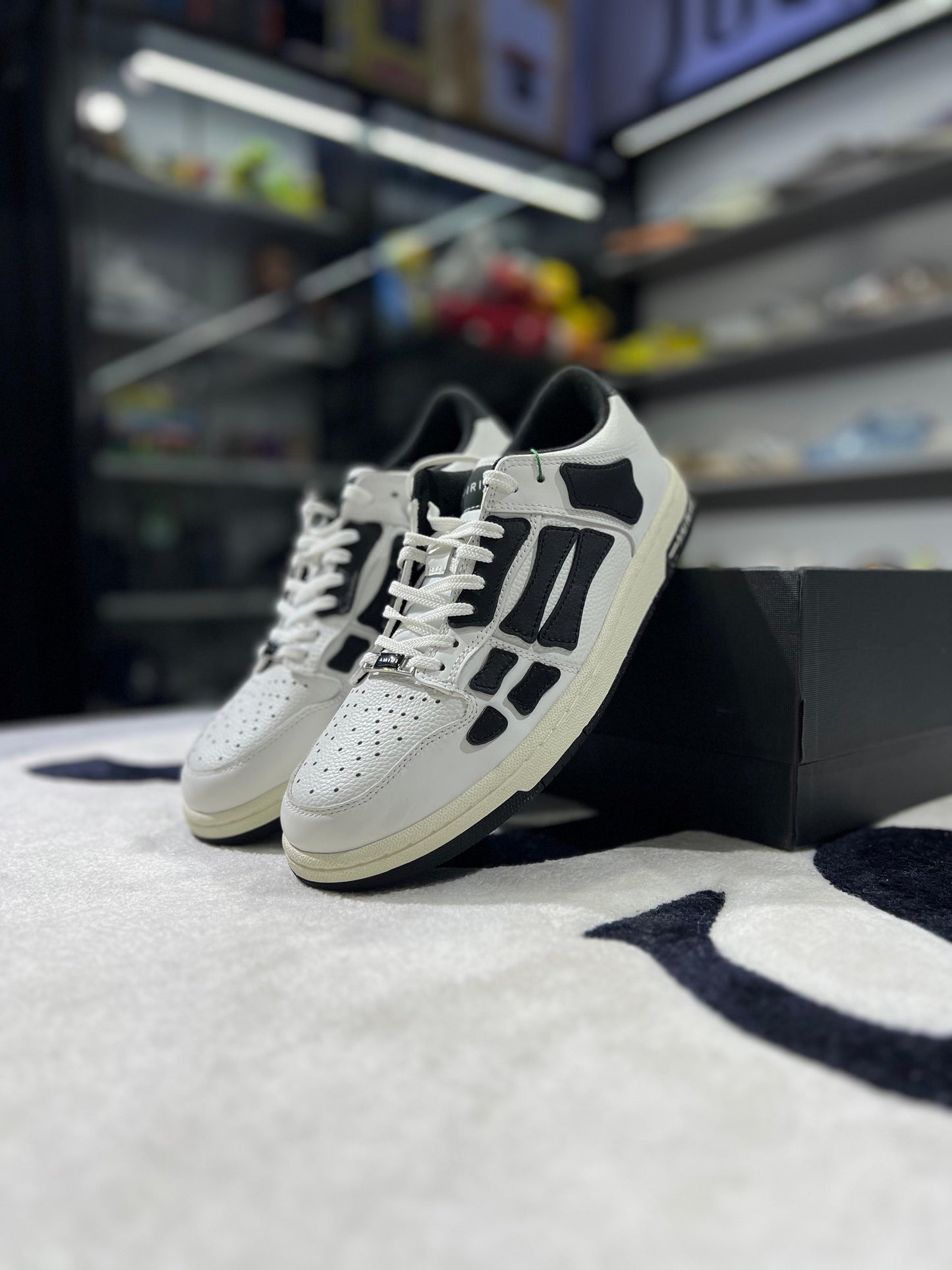 AMIRI Skel Top Low White Black White