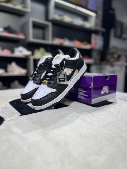 Nike SB Dunk Low Supreme Stars Black (2021)