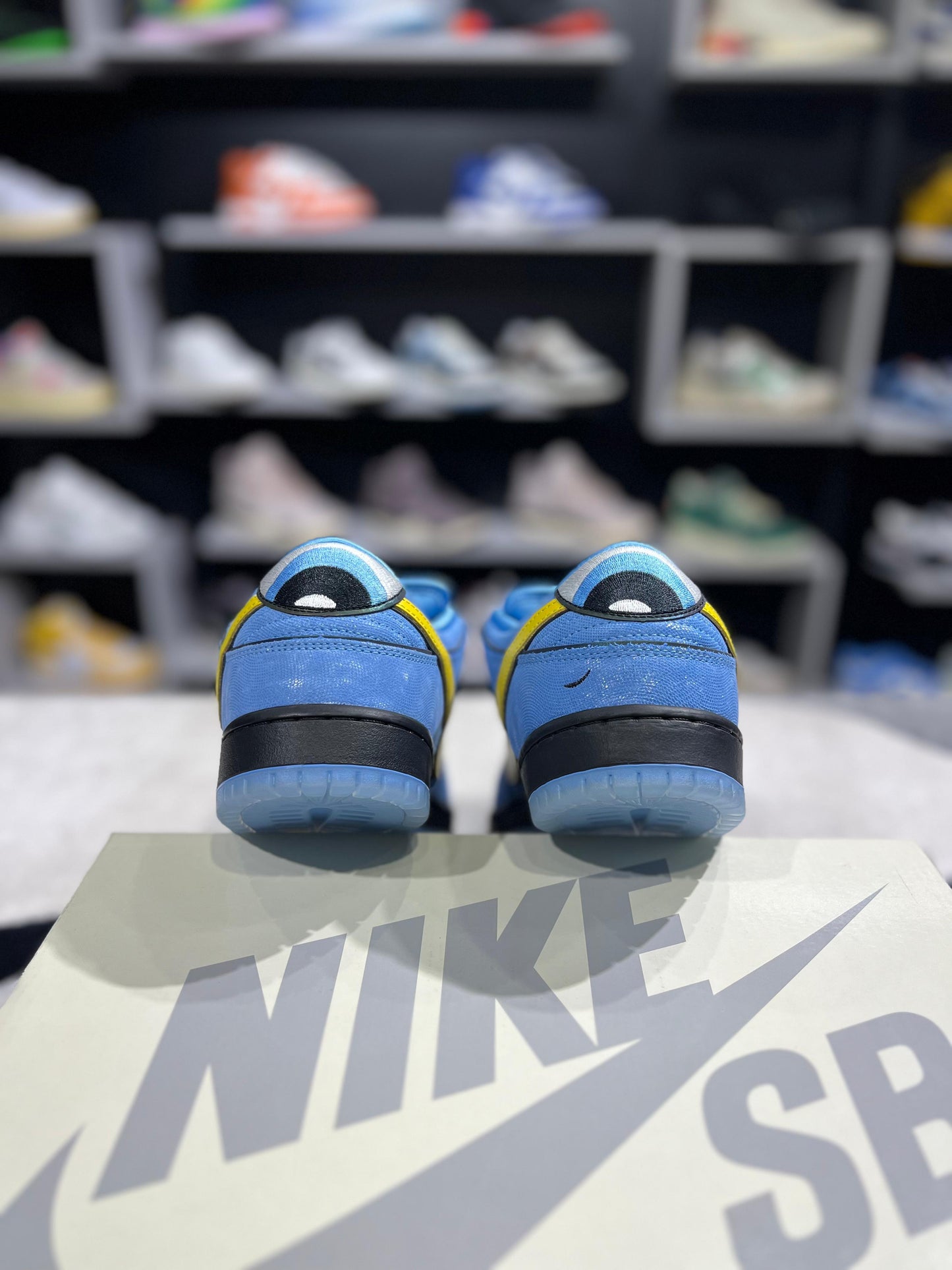 Nike SB Dunk Low The Powerpuff Girls Bubbles