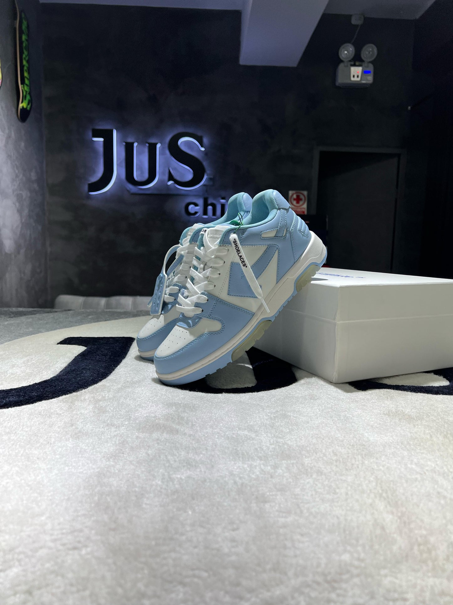 OFF-WHITE Out Of Office OOO Light Blue White