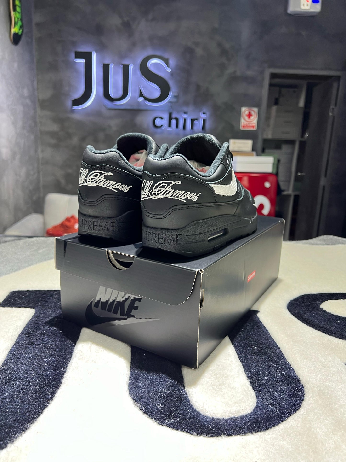 Nike Air Max 1 '87 SP Supreme Black White