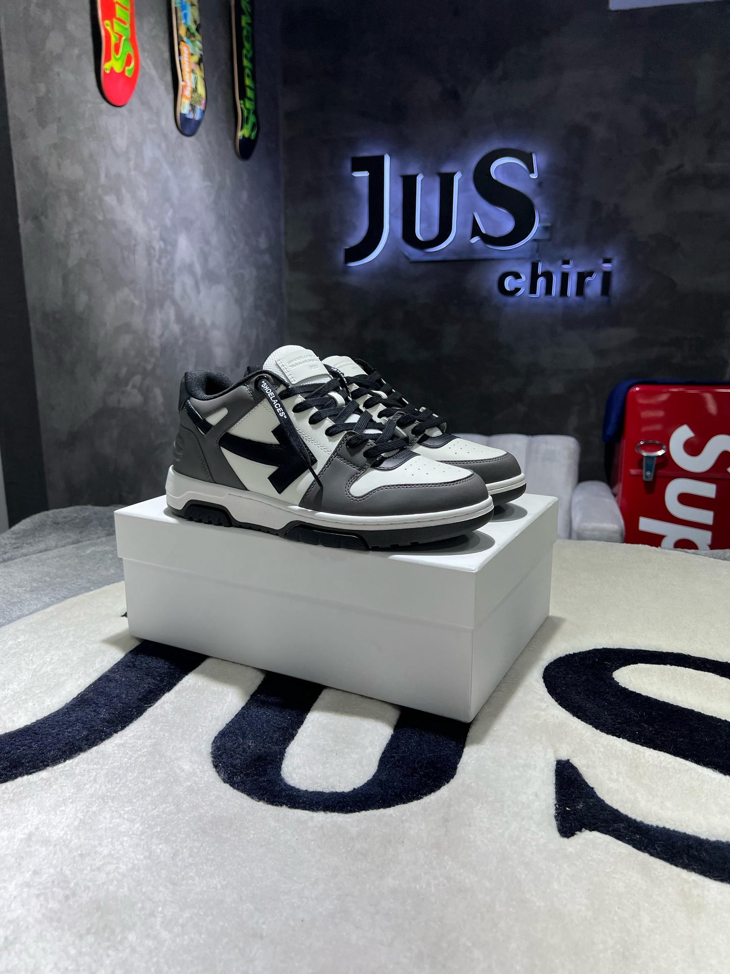 OFF-WHITE Out Of Office OOO Low Tops Dark Gray Black