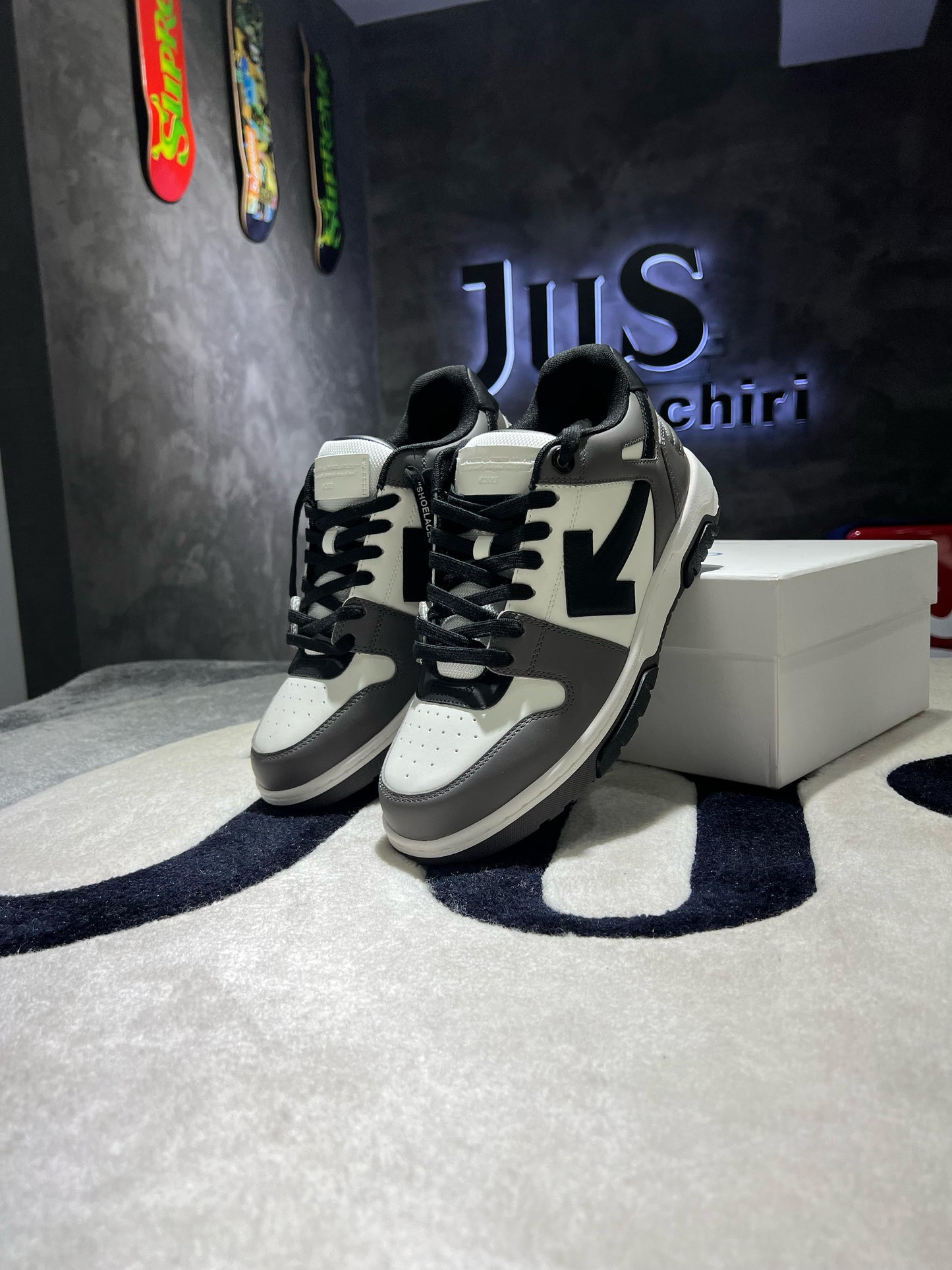 OFF-WHITE Out Of Office OOO Low Tops Dark Gray Black