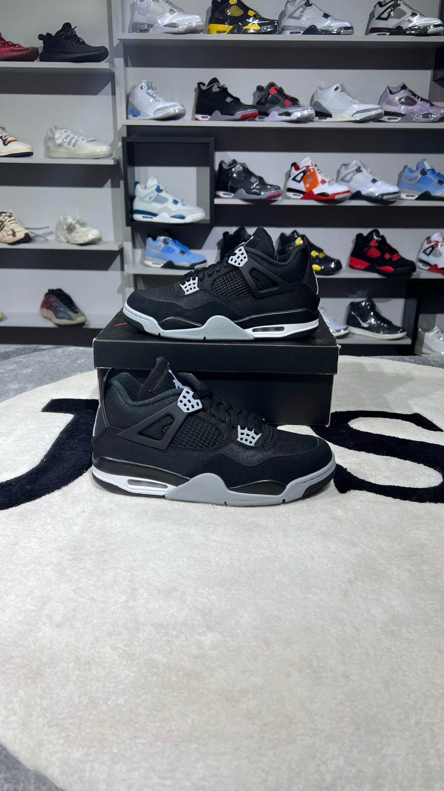 JORDAN RETRO 4 BLACK CANVAS