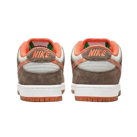 Nike Dunk SB Low Crushed D.C